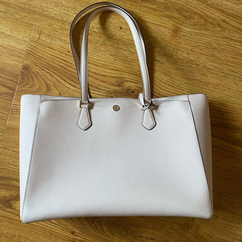 SOLD Tory Burch Shell Pink Robinson Tote